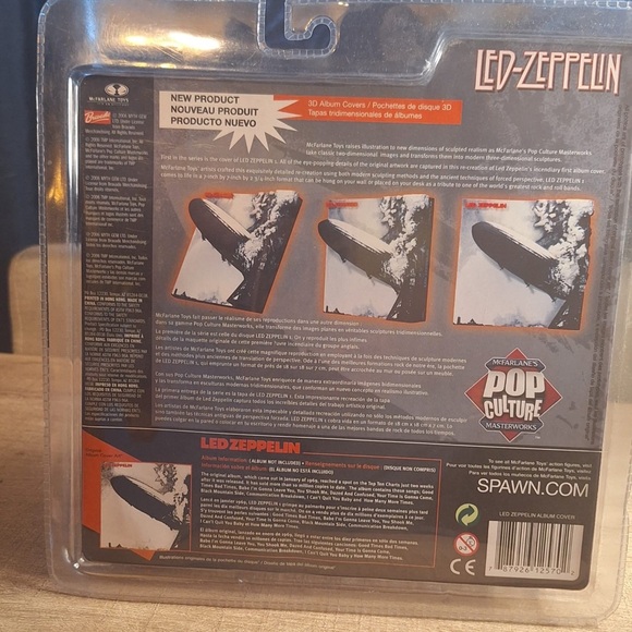 LED ZEPPELIN 3D ALBUM COVER Poster Wall Art Pop culture by McFarlane NEW - Picture 4 of 5